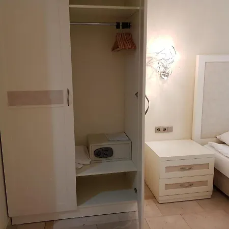 Goldcity 2 Bedroom 3*